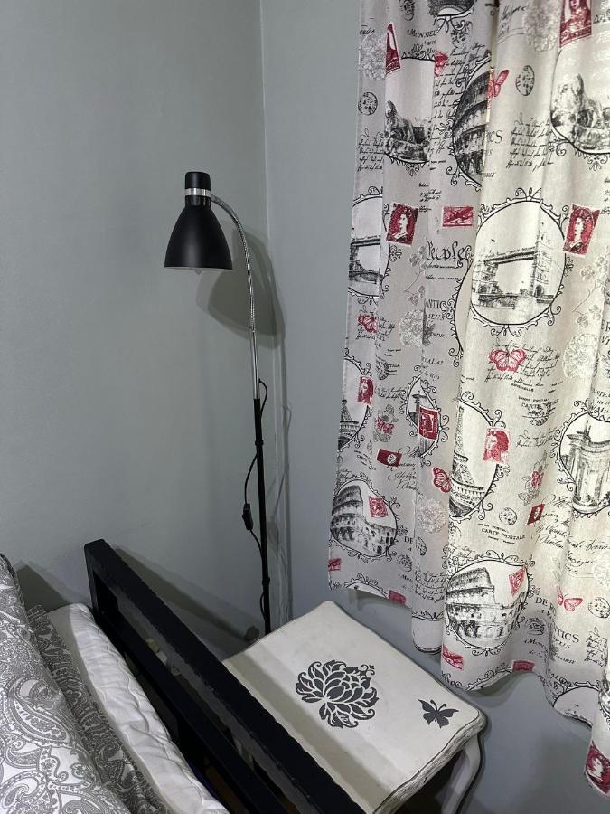 Garsonjera Zvezdara Lägenhet Belgrad Exteriör bild